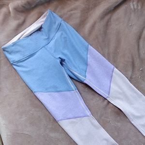 Outdoor Voices XS leggings (never worn)